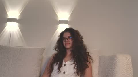   online show from March 17, 10:35 pm