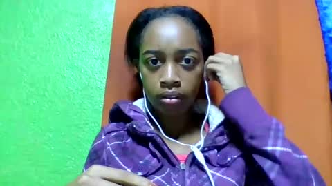 angeline221173 online show from June 18, 1:17 am