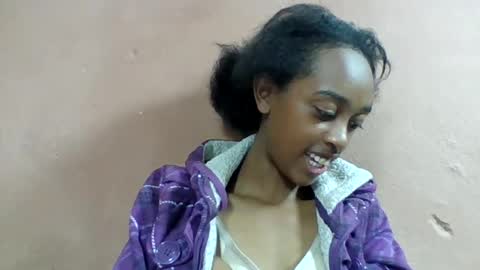 angeline221173 online show from July 18, 6:12 pm