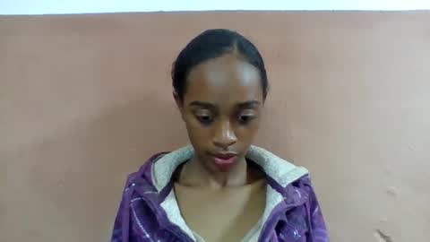 angeline221173 online show from July 19, 7:12 am