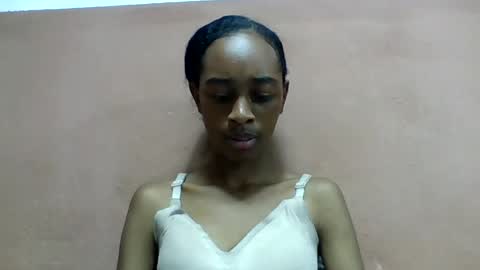 angeline221173 online show from July 22, 2:53 pm