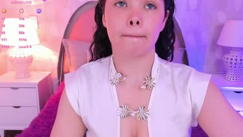 angeline online show from May 14, 12:23 pm