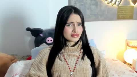 Angeline Smith  online show from October 13, 4:56 am