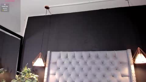 Angeline online show from October 21, 7:58 pm