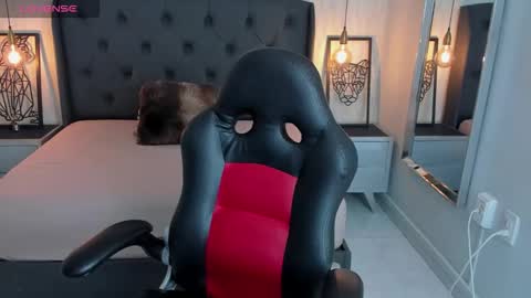 ANGELINE online show from January 13, 7:41 pm