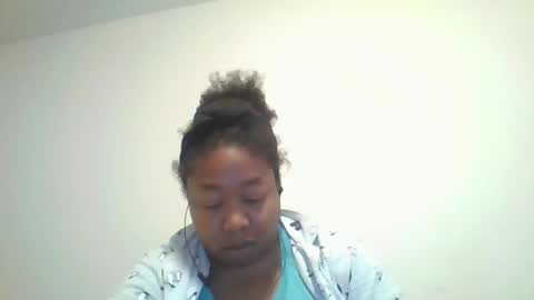 Snapshot of angeliquebelcaliz chatting on January 18, 10:06 pm angeliquebelcaliz online show from January 18, 10:06 pm