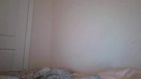 Snapshot of angeliquebelcaliz chatting on February 18, 12:15 am angeliquebelcaliz online show from February 18, 12:15 am