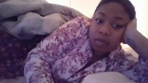 Snapshot of angeliquebelcaliz chatting on March 8, 6:21 am angeliquebelcaliz online show from March 8, 6:21 am