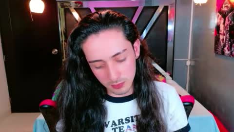 angelis savage online show from February 18, 8:05 pm