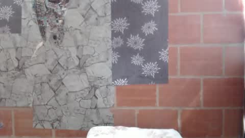 angela online show from February 19, 7:48 pm