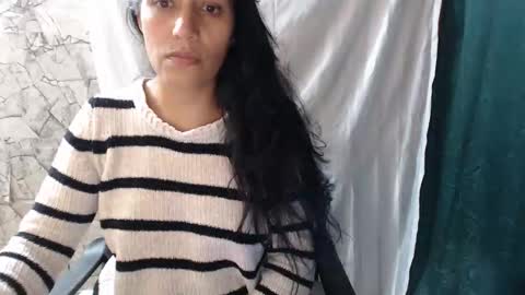 angela online show from November 10, 1:15 am