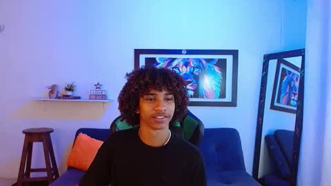 Angel online show from October 30, 8:31 pm