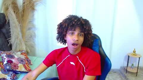 Angel online show from May 15, 8:49 pm