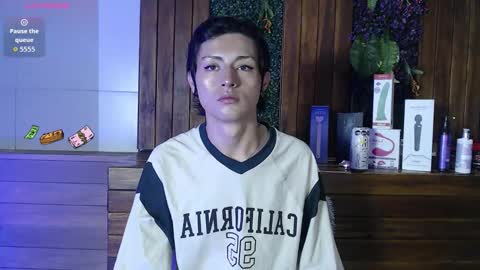 Angell Dust online show from November 4, 3:38 am