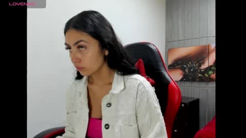Snapshot of angell_cooper8 chatting on April 26, 12:14 pm Angell cooper8 online show from April 26, 12:14 pm