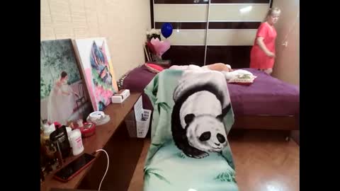 Snapshot of angelleah chatting on September 17, 12:07 pm angelleah online show from September 17, 12:07 pm