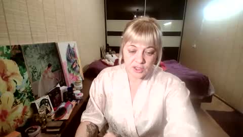 angelleah online show from December 21, 6:48 pm