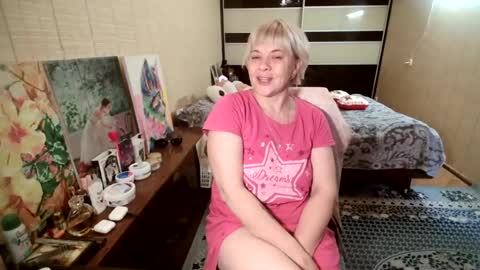 angelleah online show from June 12, 5:01 pm