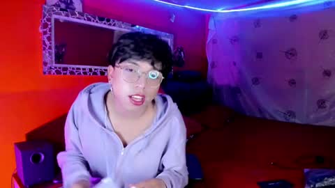 Angel  online show from October 12, 8:52 pm