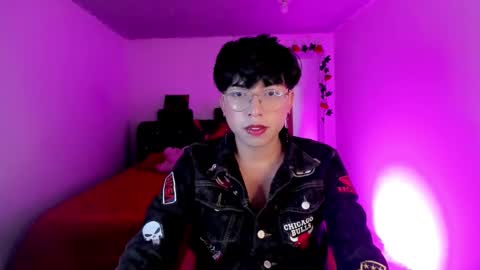 Angel  online show from November 28, 7:55 am