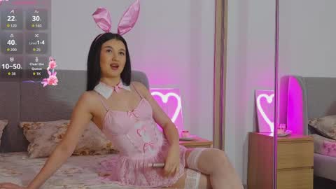 angelnoiree online show from April 2, 3:42 pm