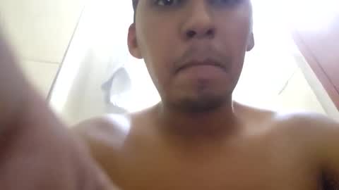 angelntnael123 online show from April 7, 5:41 am