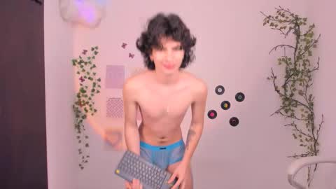 Angel online show from September 24, 6:11 pm