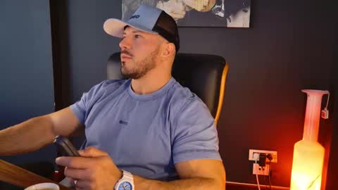 BlackWolf online show from October 20, 8:26 am