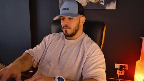 Snapshot of angeloeric chatting on March 15, 9:37 am BlackWolf online show from March 15, 9:37 am