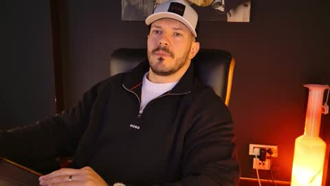 Snapshot of angeloeric chatting on March 30, 7:53 am BlackWolf online show from March 30, 7:53 am