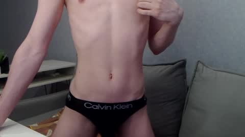 Angel online show from January 22, 9:02 am