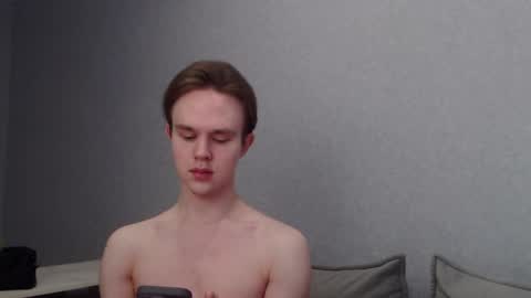 Angel online show from March 5, 9:27 am