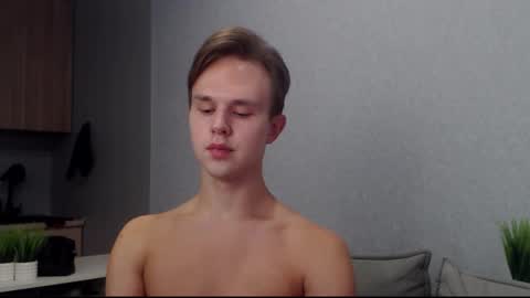 Angel online show from October 9, 8:56 am