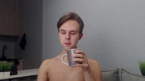 Angel online show from November 13, 9:30 am