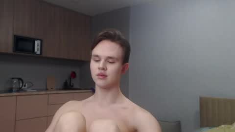 Angel online show from May 14, 2:35 pm