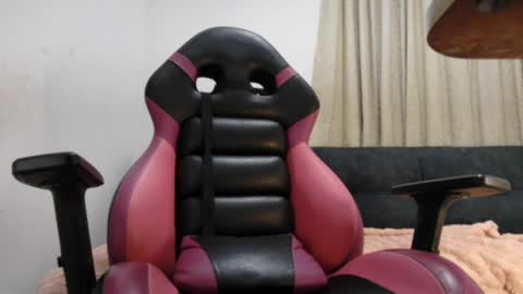 ivanna online show from May 18, 2:07 am