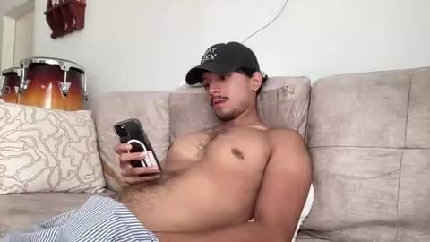 Sebastian online show from June 12, 4:39 pm