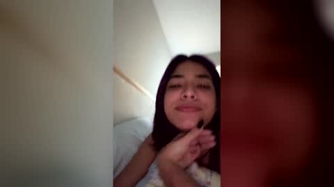 Snapshot of angelsenvy21 chatting on April 12, 4:12 pm angelsenvy21 online show from April 12, 4:12 pm