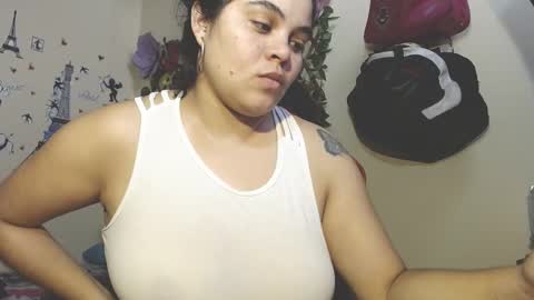 Snapshot of angelsexhotlatin chatting on December 10, 2:39 pm angelsexhotlatin online show from December 10, 2:39 pm