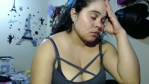 Snapshot of angelsexhotlatin chatting on March 7, 1:09 am angelsexhotlatin online show from March 7, 1:09 am