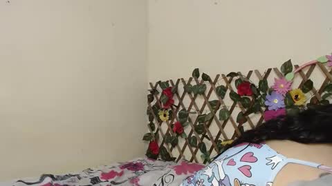 Snapshot of angelsexhotlatin chatting on April 4, 4:37 pm angelsexhotlatin online show from April 4, 4:37 pm