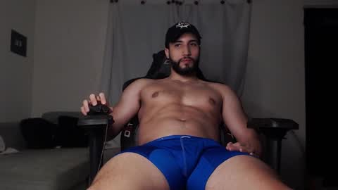 Snapshot of angelsexx_15 chatting on December 31, 8:15 am Angel online show from December 31, 8:15 am