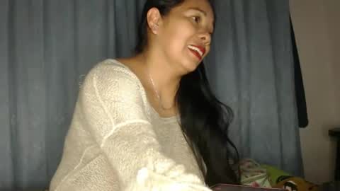 rebeca online show from December 8, 10:14 pm
