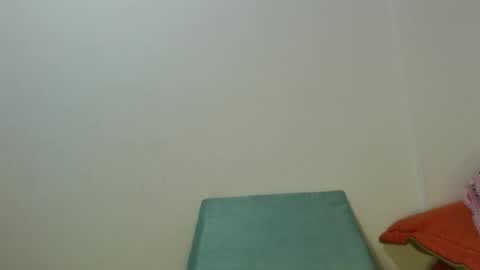 rebeca online show from May 7, 1:11 am