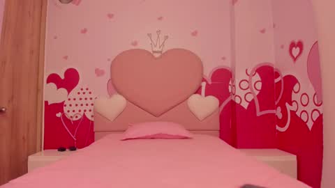 Angel  online show from February 18, 9:43 am