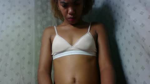 angeltta69 online show from May 7, 7:52 pm