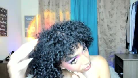 Snapshot of angelwhitte chatting on March 15, 2:06 am angelwhitte online show from March 15, 2:06 am