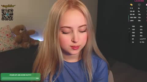  Im Chloe  i do FLASH BOOBS for new fan club online show from May 13, 12:19 am