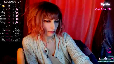 Snapshot of angely_jelly chatting on November 28, 10:12 pm Angie online show from November 28, 10:12 pm