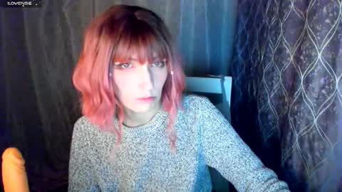 Snapshot of angely_jelly chatting on February 17, 10:27 pm Angie online show from February 17, 10:27 pm